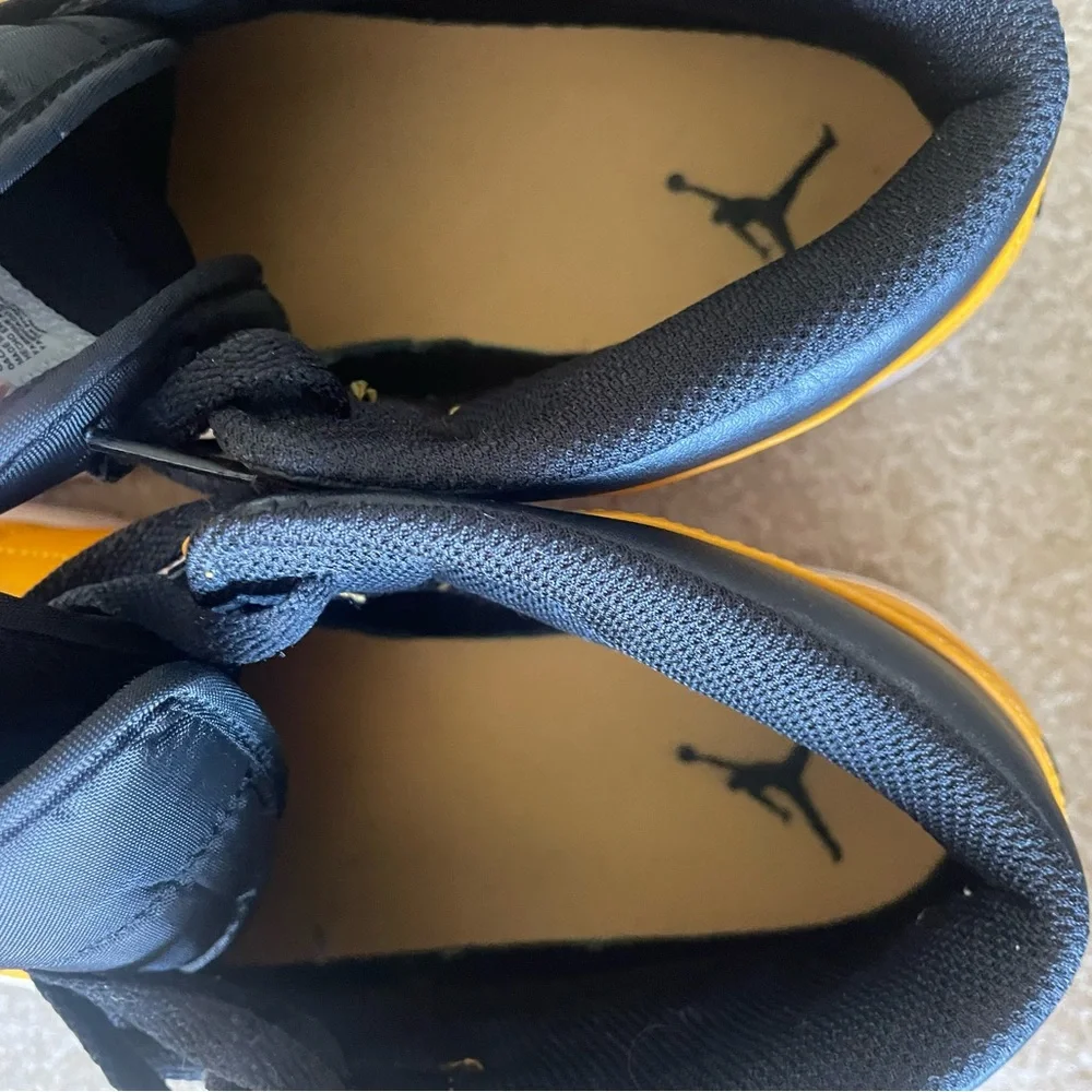 Rare Nike Air Jordan Mid Taxi‎ 2022 Black/Yellow/White Sneakers. Men size 11.5